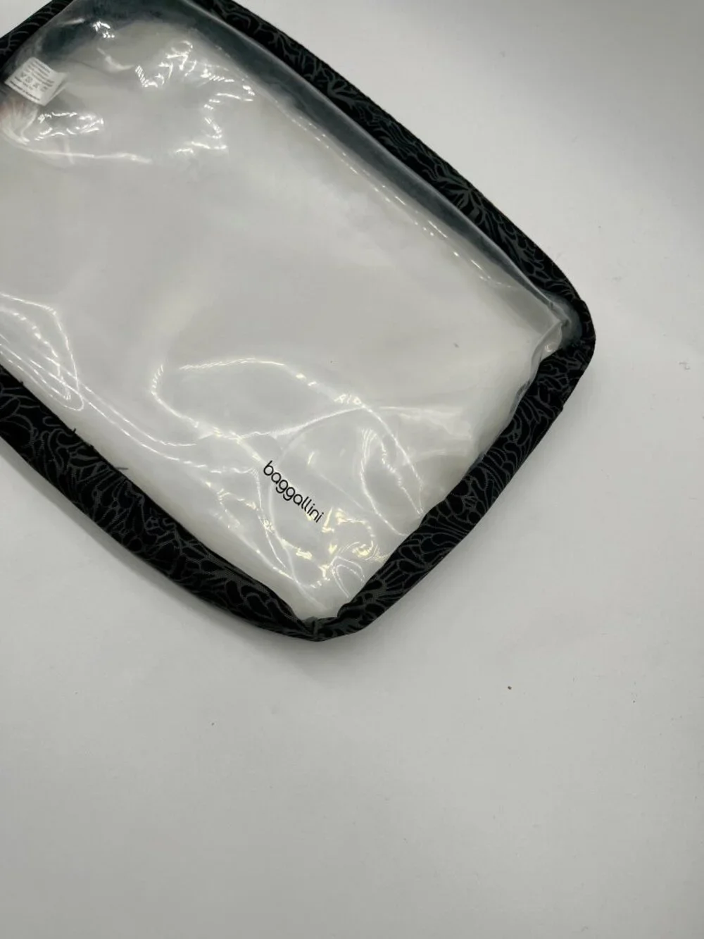 Bagallini Clear Travel Pouch Set